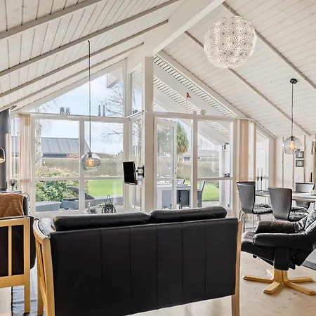 Beautiful Home In Haderslev With Wifi *